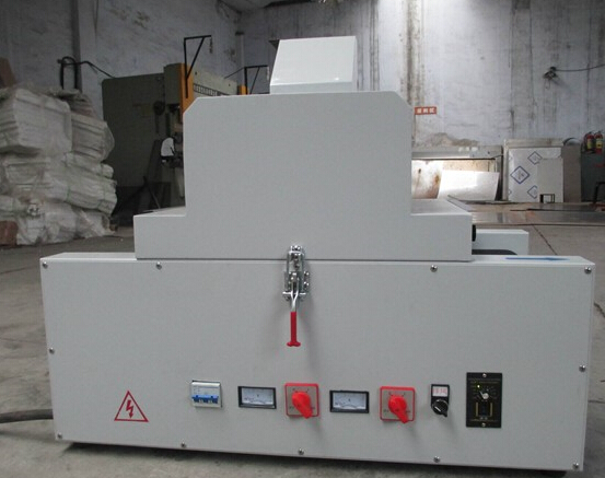 桌面uv固化機(jī)控制系統(tǒng)！您得注意！