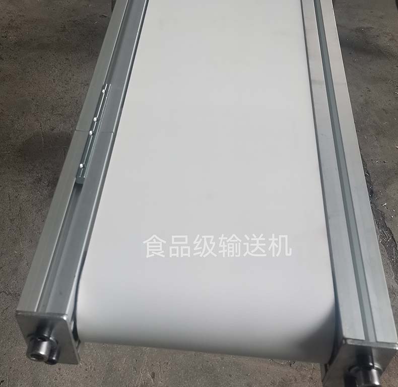食品輸送機
